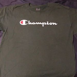 Champion T-Shirt